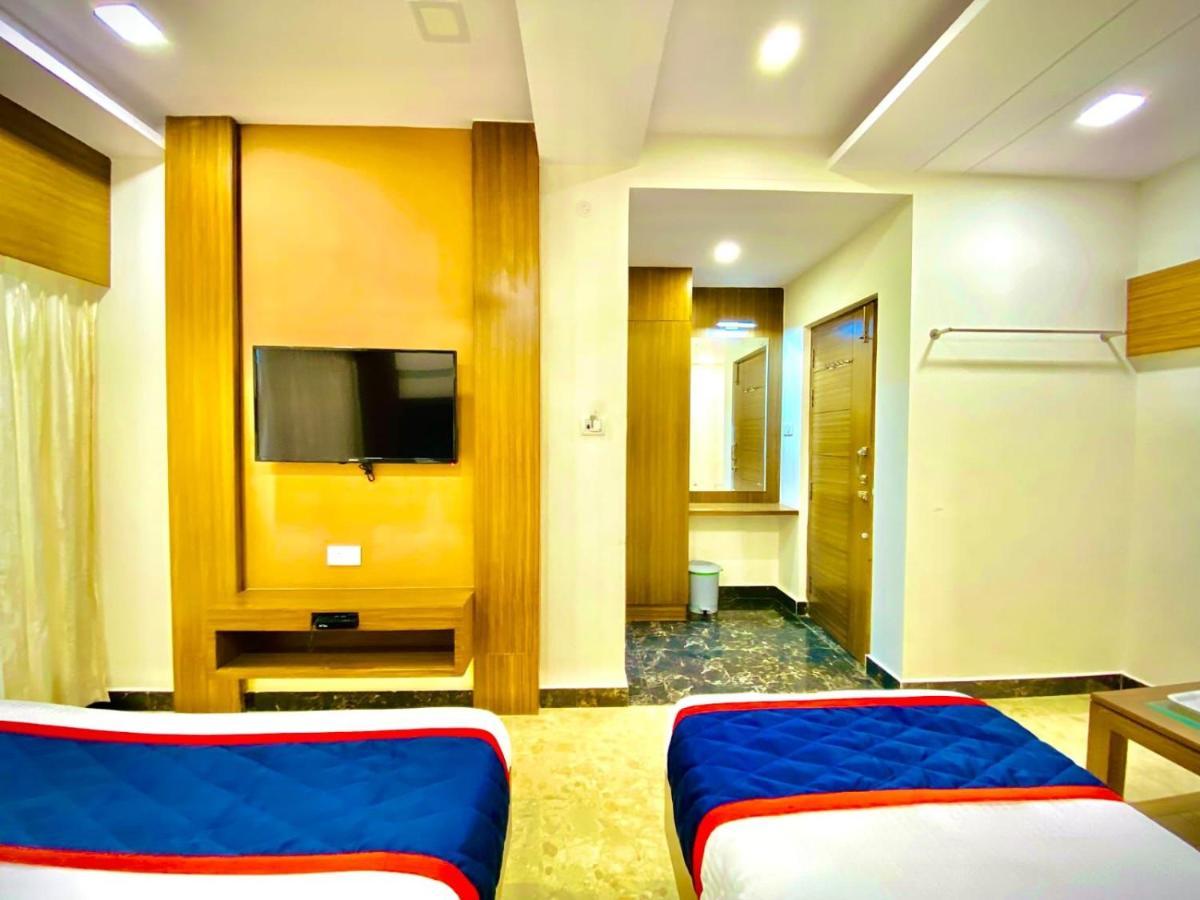 Sheraton Grande At Puratchi Thalaivar Dr Mgr Central Railway Station Chennai Exterior photo